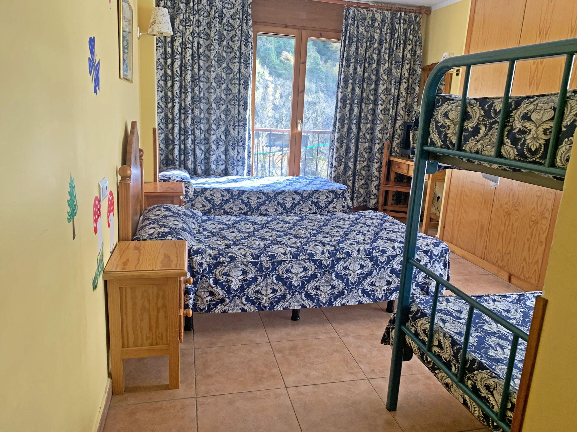 Hotel Antic La Cortinada Bagian luar foto