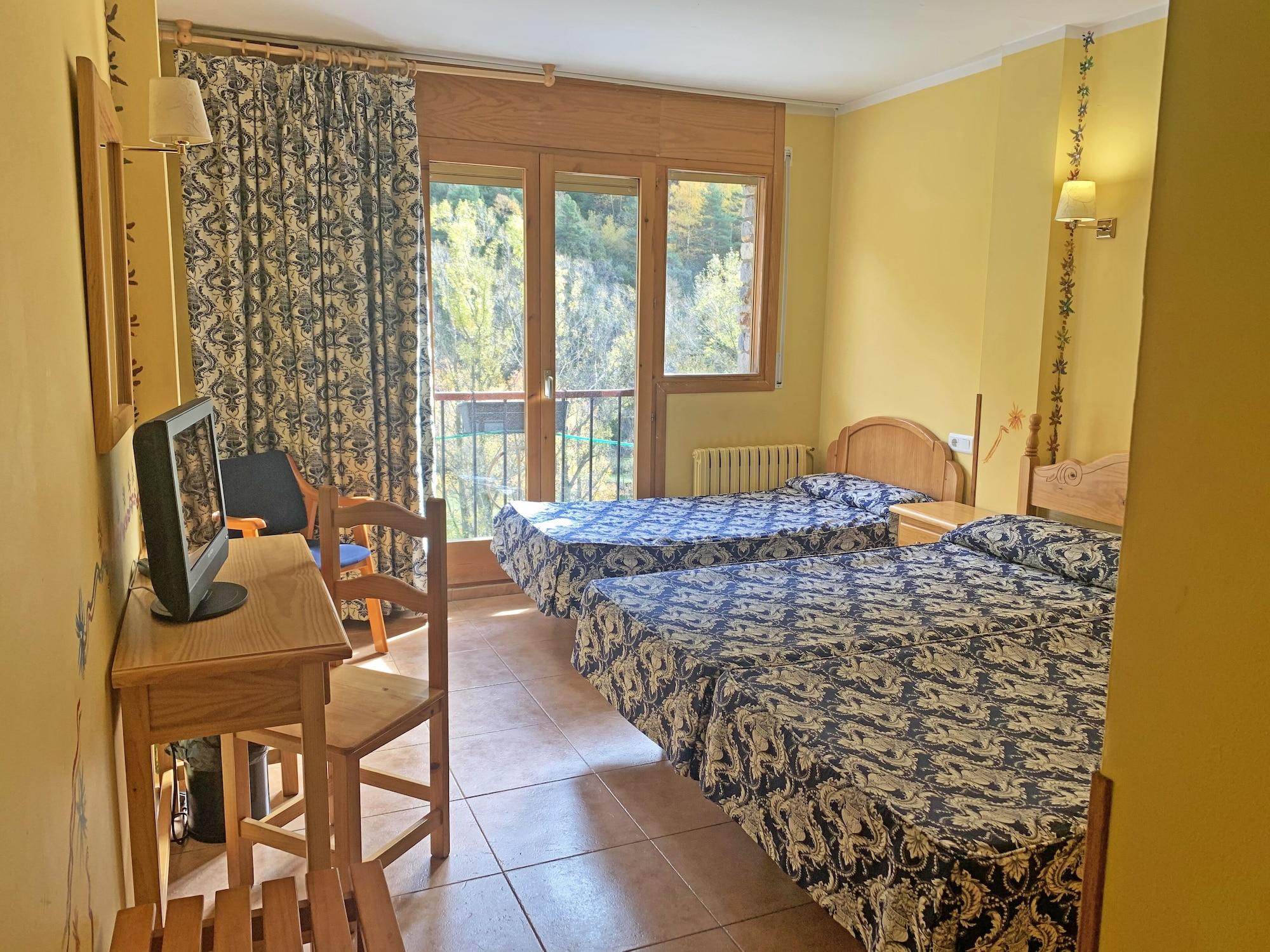 Hotel Antic La Cortinada Bagian luar foto