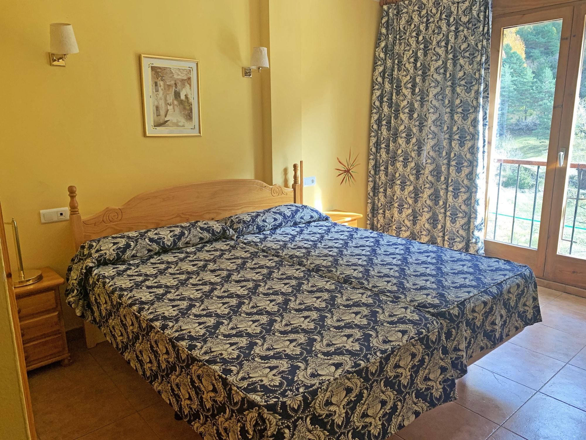 Hotel Antic La Cortinada Bagian luar foto