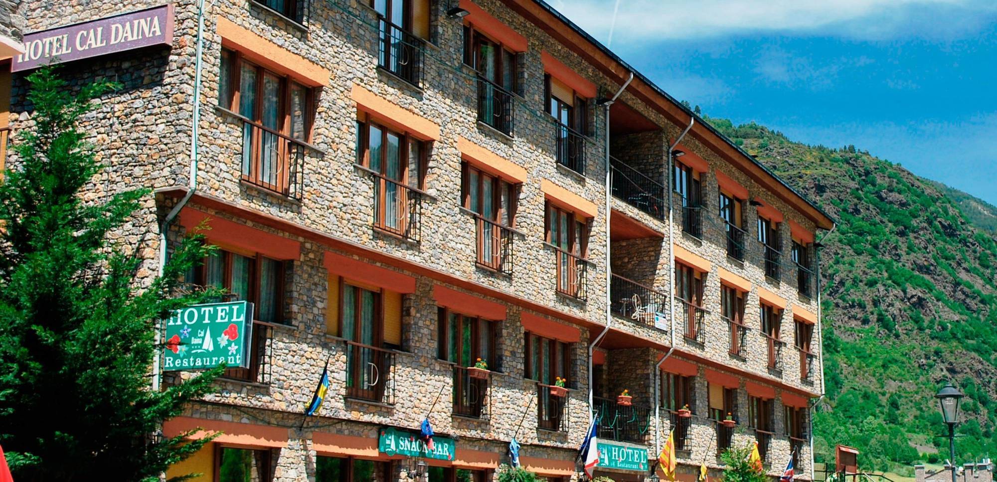 Hotel Antic La Cortinada Bagian luar foto