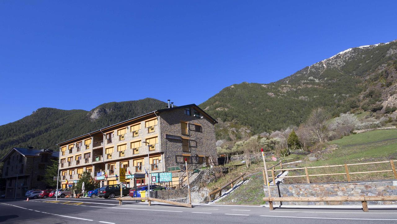 Hotel Antic La Cortinada Bagian luar foto
